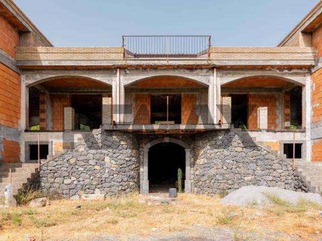 Villa Indipendente in vendita a San Nicolò, Aci Catena