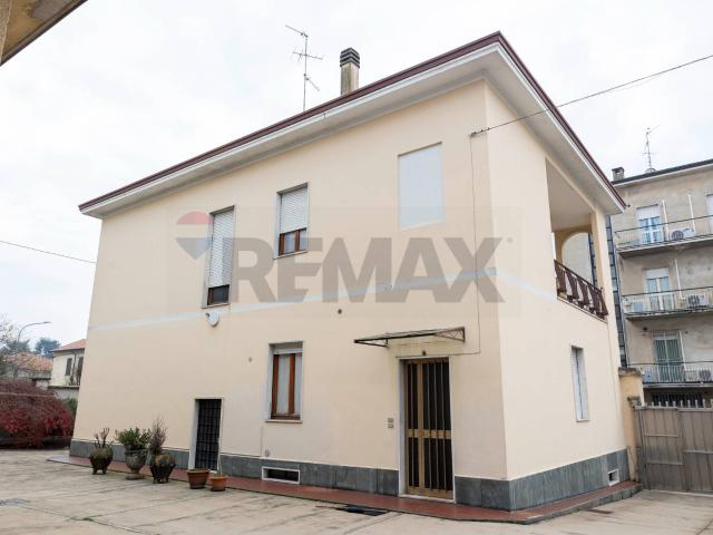 Villa Indipendente in vendita a Agrate Brianza, Lombardia