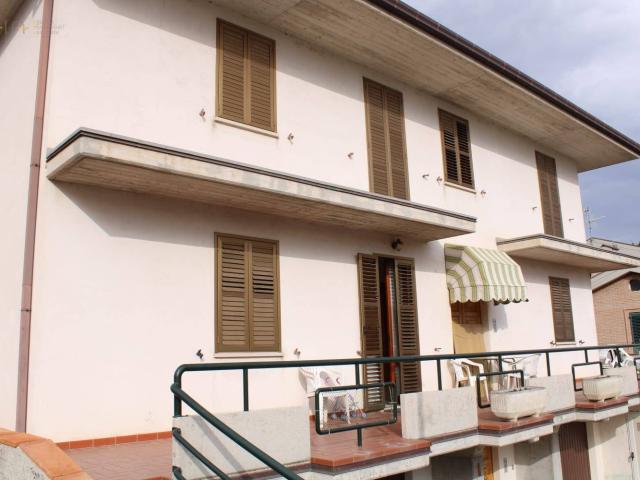Villa Indipendente in vendita a Marche, Fermo