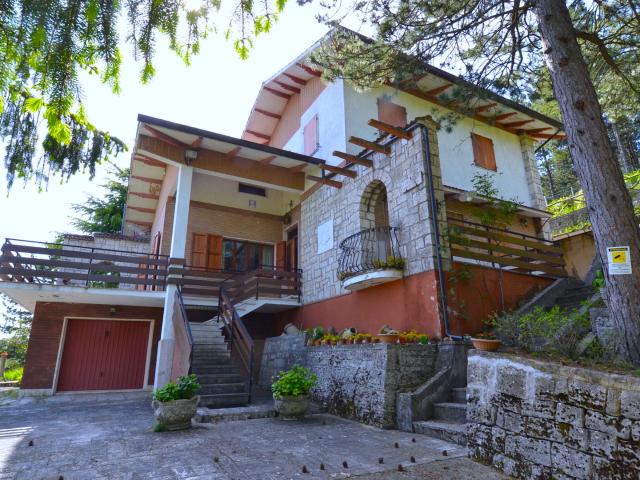 Villa Indipendente in vendita a Marche, Ascoli Piceno