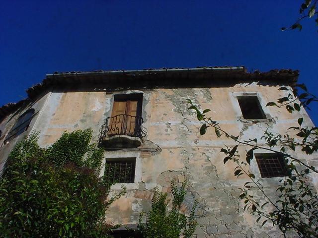 Villa Indipendente in vendita a Mozzano, Marche