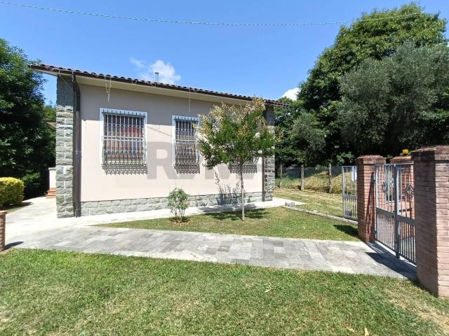Villa Indipendente in vendita a Unione dei comuni Media Valle del Serchio, Vico Pancellorum
