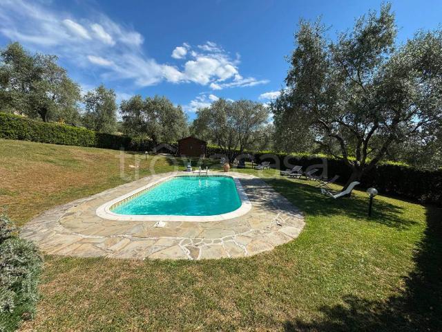 Villa Indipendente in vendita a Bagno A Ripoli, Toscana