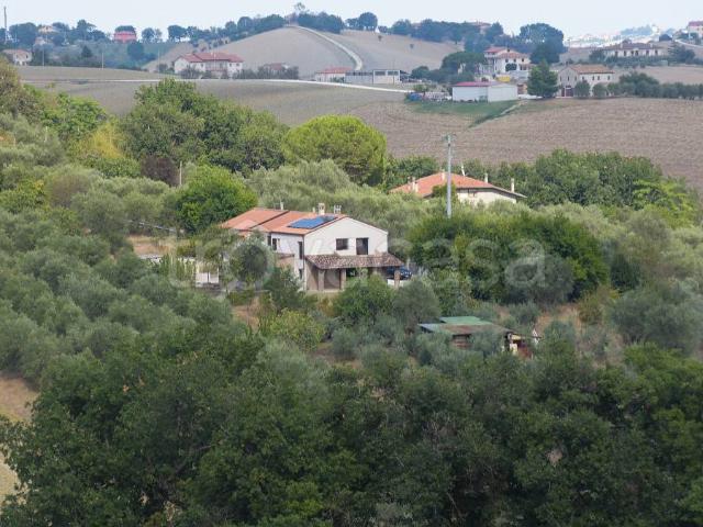 Villa Indipendente in vendita a Marche, Ancona