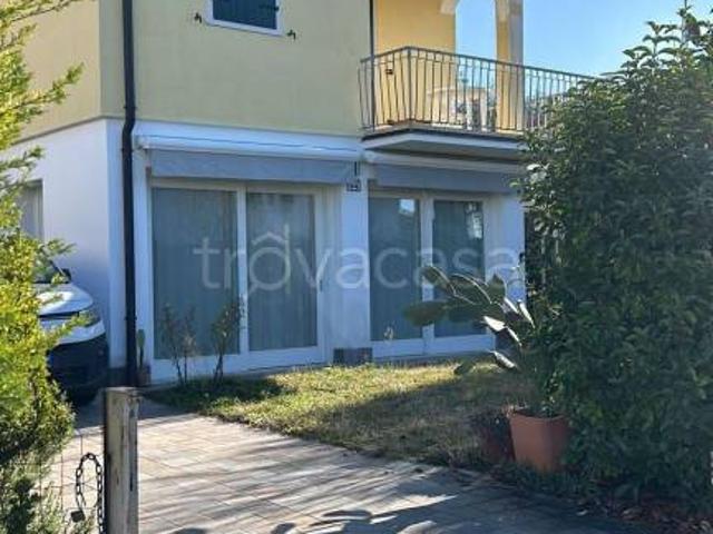 Villa Indipendente in vendita a Bardolino, Veneto