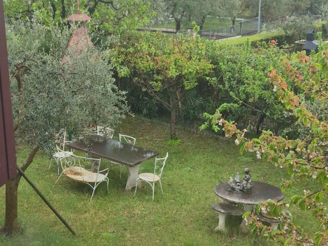 Villa Indipendente in vendita a Bardolino, Veneto