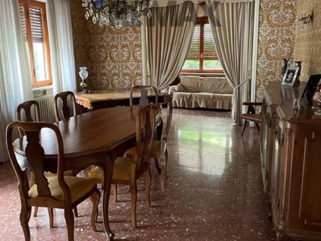 Villa Indipendente in vendita a Unione dei comuni Media Valle del Serchio, Barga