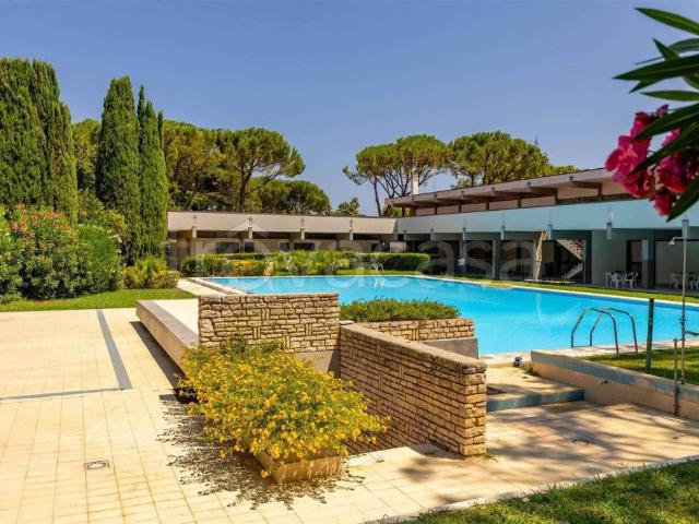 Villa Indipendente in vendita a Municipio 4, Puglia