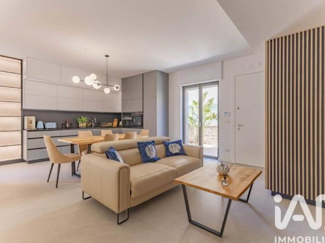 Villa Indipendente in vendita a Puglia, Bari