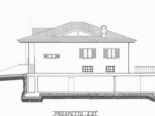 Villa Indipendente in vendita a Basaluzzo, Alessandria