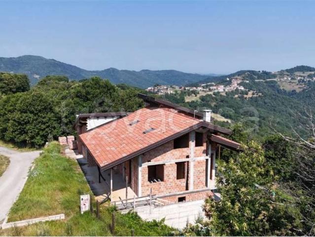 Villa Indipendente in vendita a Piemonte, Cuneo
