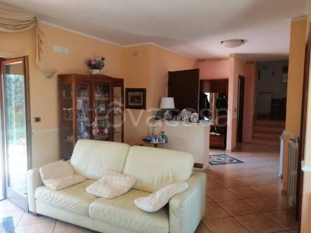 Villa Indipendente in vendita a Olevano Sul Tusciano, Campania