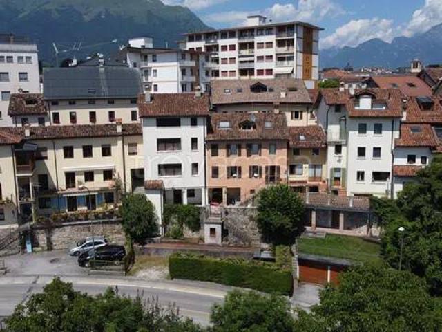 Villa Indipendente in vendita a Lambioi, Zoldo Alto