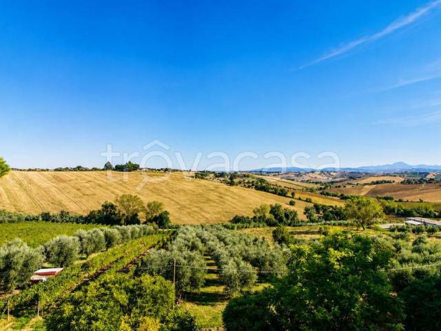Villa Indipendente in vendita a Madonna del Sole, Belvedere Ostrense