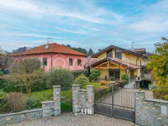 Villa Indipendente in vendita a Olginasio, Besozzo