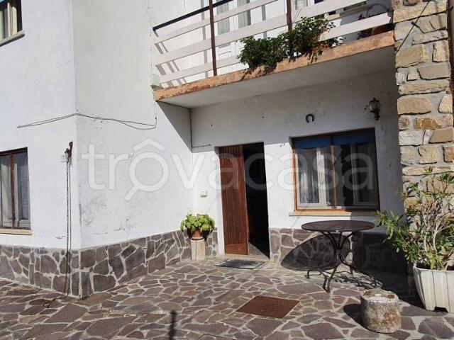 Villa Indipendente in vendita a Bettola, Reggio Emilia