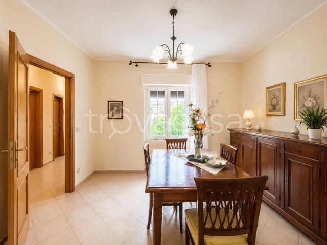 Villa Indipendente in vendita a Bettona, Umbria