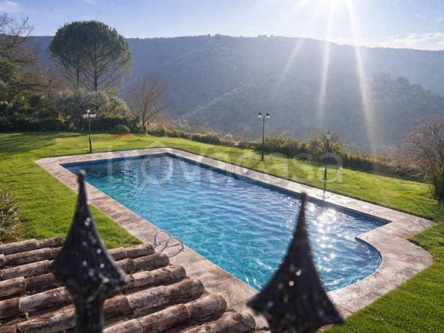 Villa Indipendente in vendita a Bettona, Umbria