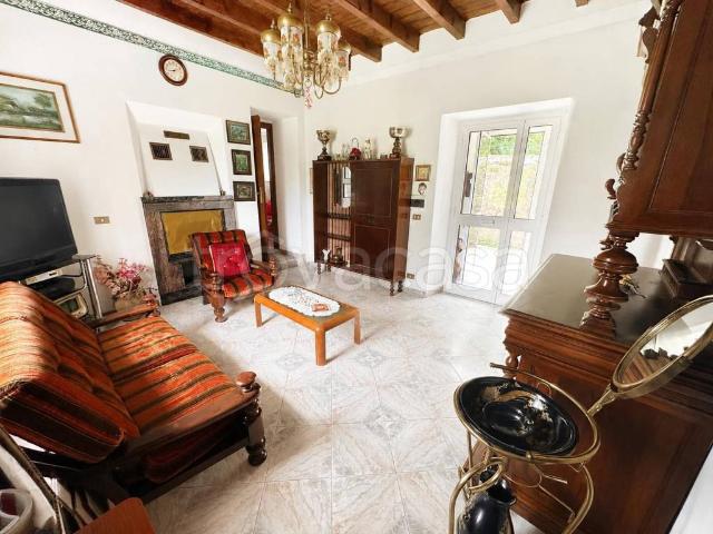 Villa Indipendente in vendita a Vaccarezza Vecchia, Brivio
