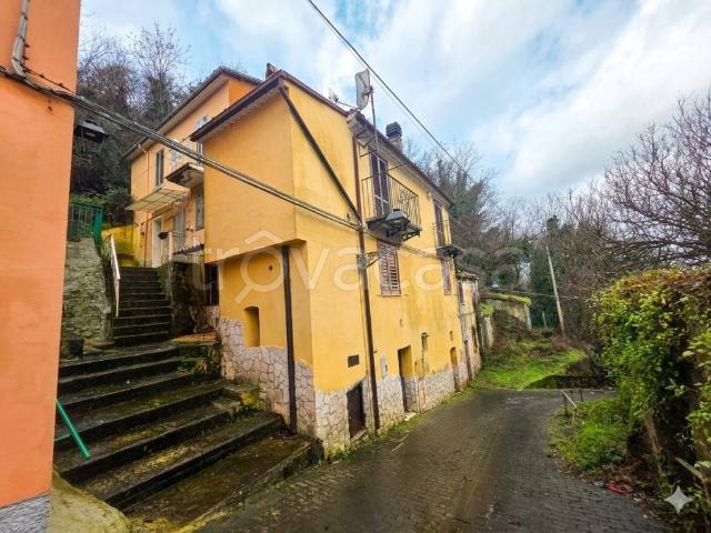 Villa Indipendente in vendita a Bojano, Molise