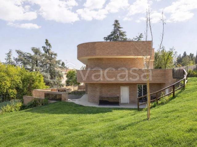 Villa Indipendente in vendita a Monte Donato, Bologna