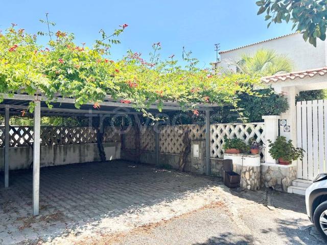 Villa Indipendente in vendita a Calabria, Cosenza