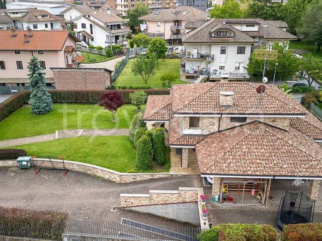 Villa Indipendente in vendita a Piemonte, Cuneo