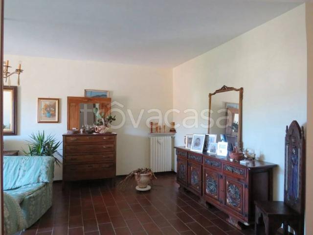 Villa Indipendente in vendita a Borgo Val di Taro, Parma
