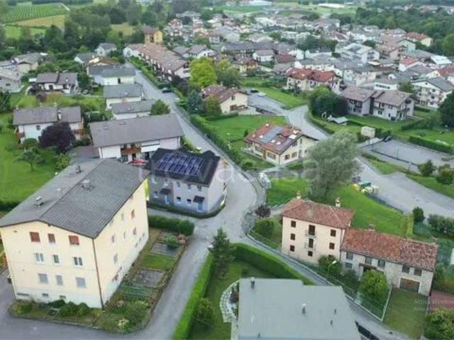 Villa Indipendente in vendita a Borgo Valbelluna, Mel