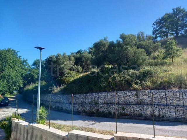 Villa Indipendente in vendita a Fara Filiorum Petri, Abruzzo