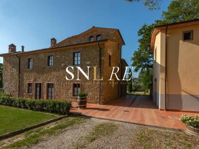 Villa Indipendente in vendita a Pogi, Bucine