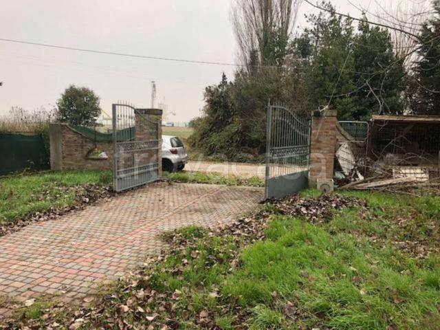 Villa Indipendente in vendita a Budrio, Reggio Emilia