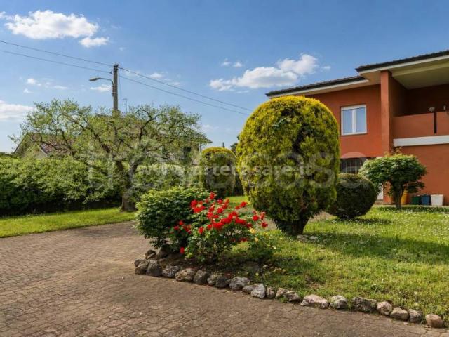 Villa Indipendente in vendita a Busto Garolfo, Lombardia