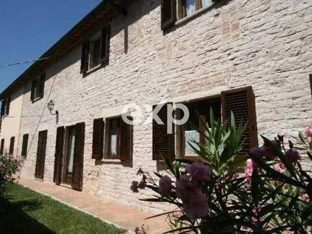 Villa Indipendente in vendita a Marche, Pesaro E Urbino