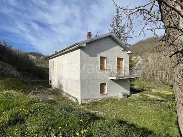 Villa Indipendente in vendita a Cairo Montenotte, Liguria