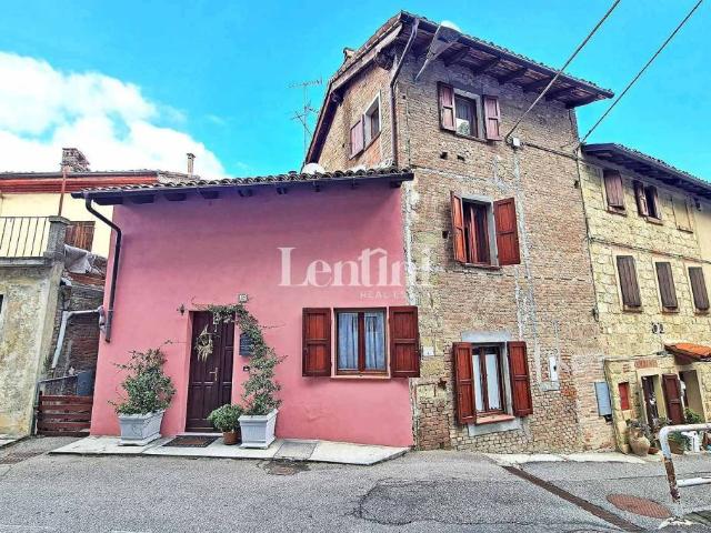 Villa Indipendente in vendita a Piemonte, Alessandria