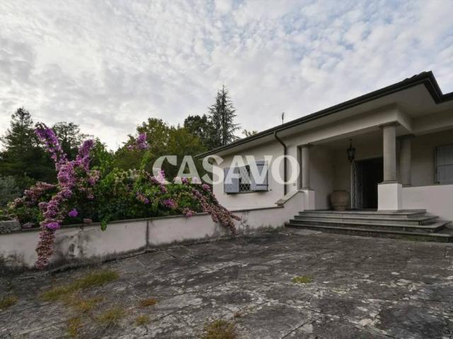Villa Indipendente in vendita a Orbicciano, Camaiore