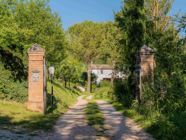 Villa Indipendente in vendita a Marche, Macerata