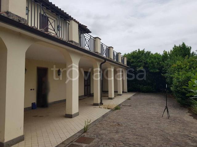 Villa Indipendente in vendita a Roma Capitale, Lazio