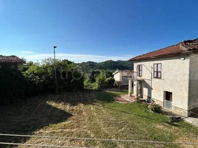 Villa Indipendente in vendita a Roccavignale, Camponuovo