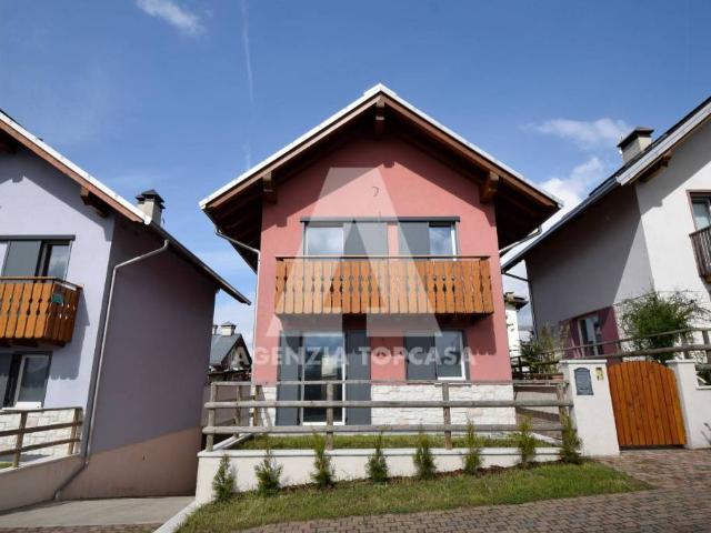 Villa Indipendente in vendita a Canove, Canove Di Roana