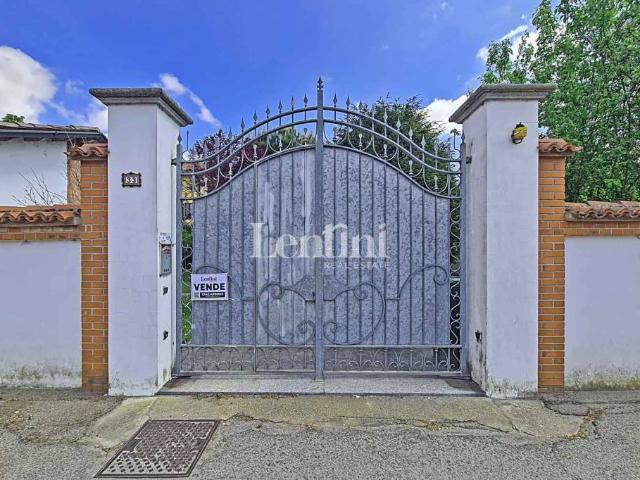 Villa Indipendente in vendita a Candia Lomellina, Lombardia