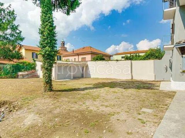 Villa Indipendente in vendita a Santa Colomba, Canegrate