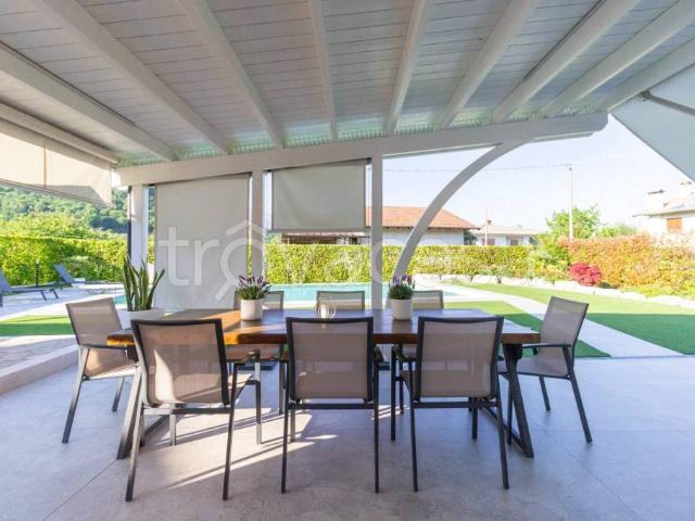 Villa Indipendente in vendita a Pordenone, Friuli-Venezia Giulia