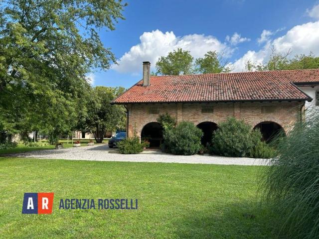 Villa Indipendente in vendita a Caorle, Veneto