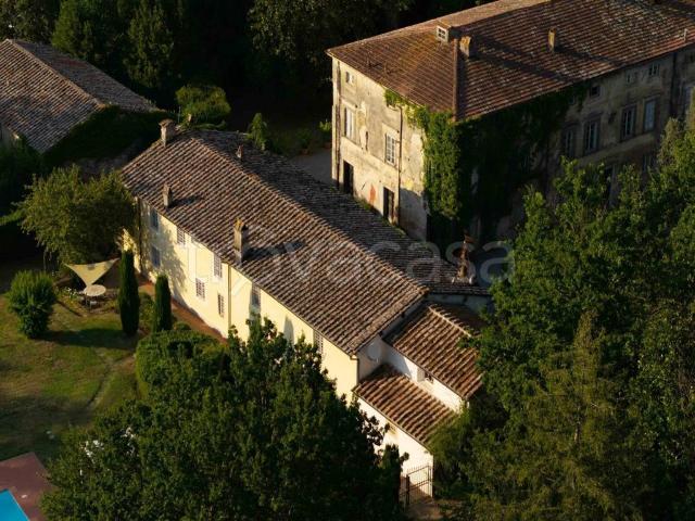 Villa Indipendente in vendita a Capannori, Toscana