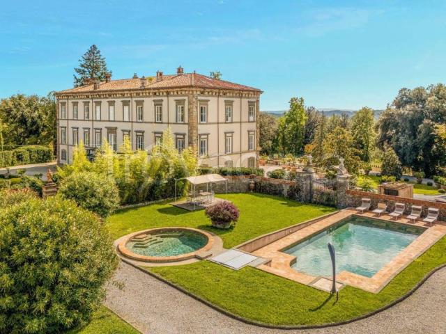 Villa Indipendente in vendita a Capannori, Toscana