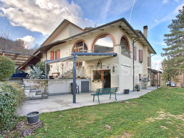 Villa Indipendente in vendita a Capolona, Toscana