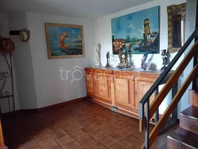 Villa Indipendente in vendita a Capolona, Toscana