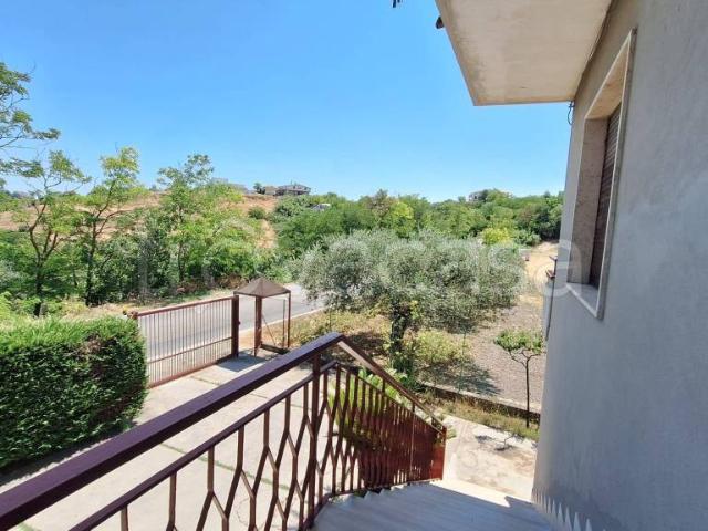 Villa Indipendente in vendita a Cappelle Sul Tavo, Abruzzo